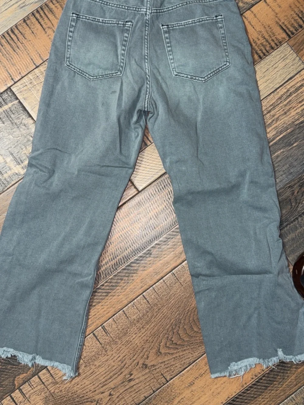 Women's Distressed wide leg crop Jeans in Faded Gray - Size 25